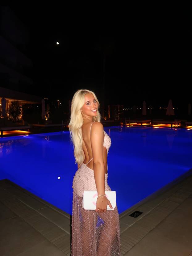 FOTO Bujna plavuša zavela je Vuškovićeva budućeg suigrača