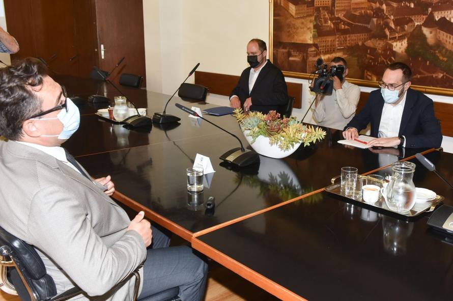 Sastali se Tomašević i Vanđelić