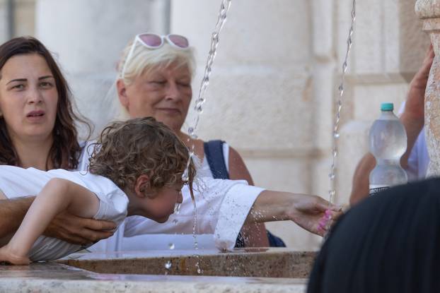 Dubrovnik: Toplinski val na jugu Hrvatske