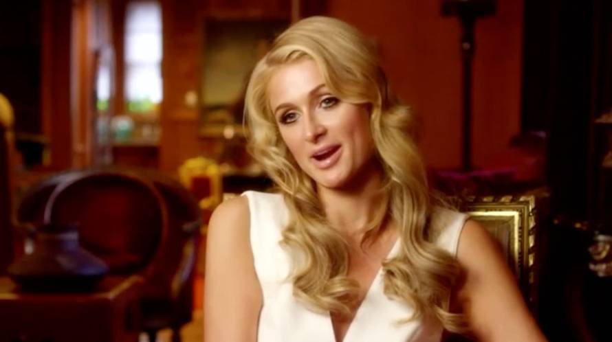 Razmažena bogatašica Paris posjetila sirotište i zaplakala