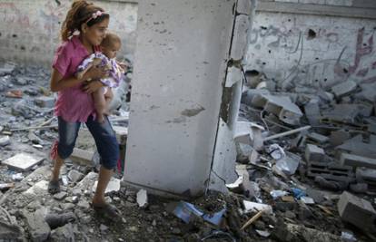 Izraelci nastavljaju s napadima, broj mrtvih Palestinaca - 2122