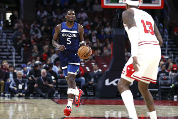 NBA: Preseason-Minnesota Timberwolves at Chicago Bulls