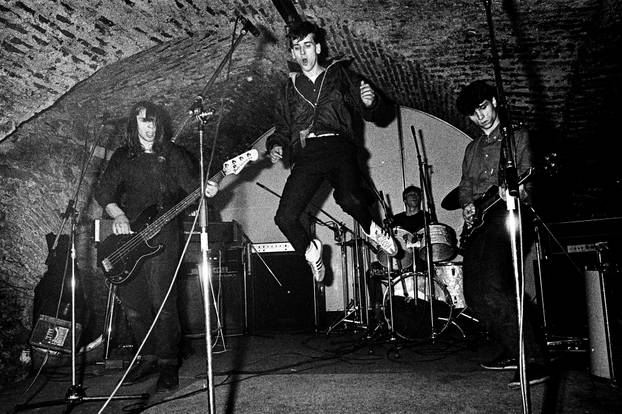 Mladi Mrle na nikad viđenim fotografijama: Ostao je jednako dlakav, slavni časopis ga odbio