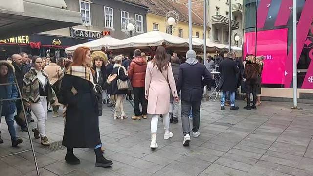 Pogledajte kakva je atmosfera u centru Zagreba na Badnjak