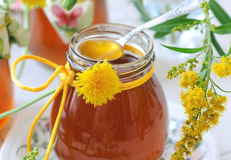 Požurite na livade po maslačak i napravite ukusan, zdrav sirup