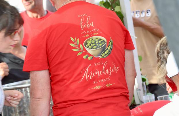 Kaštela: Najveća do sada “Fešta o boba”.