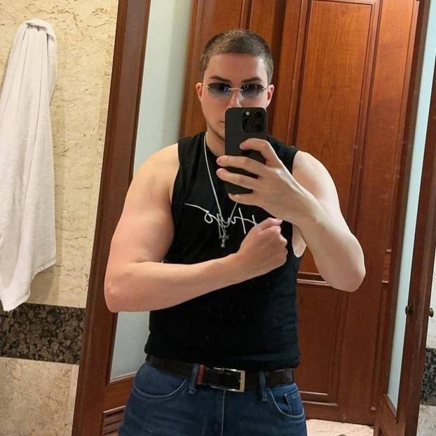 Učitelj spiskao 600.000 € da bude Azijatkinja! Sad želi opet biti muško: 'Brusili su mi kosti'