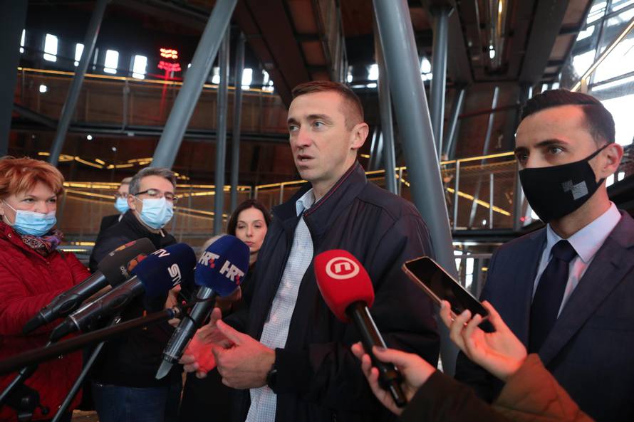 Penava i Zeko na konferenciji za medije o godini rada Vukovarskog tornja