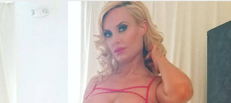 Preseksi za Instagram: Coco T pozirala u preprozirnom bodiju