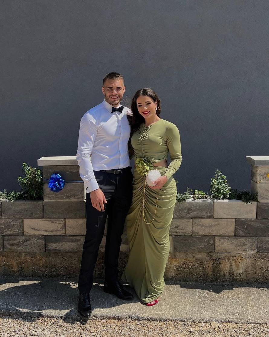 Barbara Matić šokirala na svom Instagramu: Prekinula je vezu sa zaručnikom nakon 6 godina?