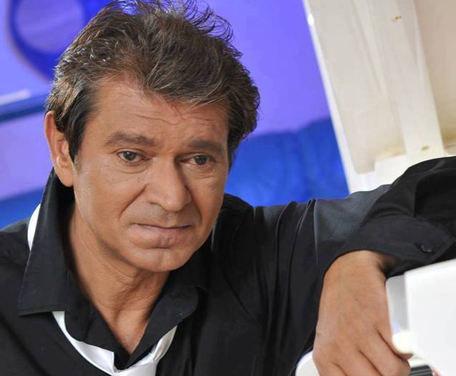 Sinanov prijatelj: Ma tko to na njegovu grobu radi selfie?