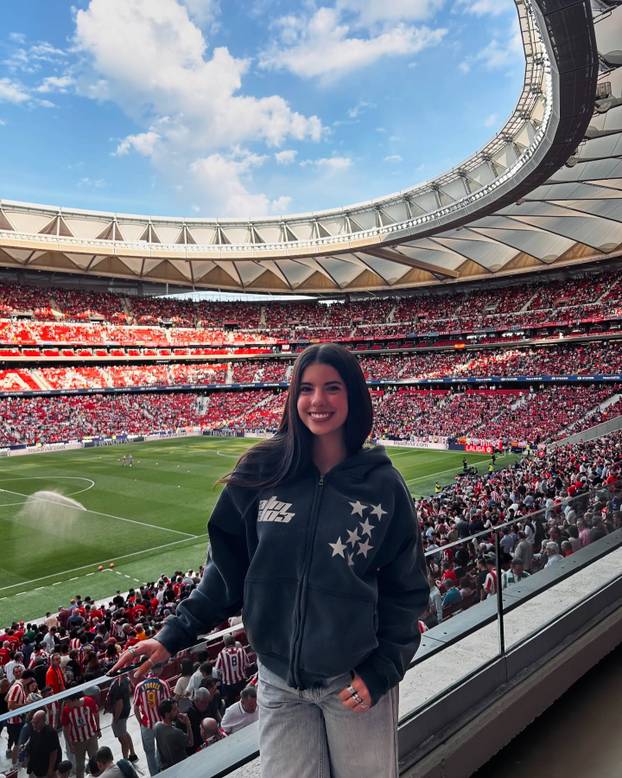 FOTO Ona navija za Atletico, a njen dečko igra u Getafeu. No, njima rivalstvo uopće ne smeta