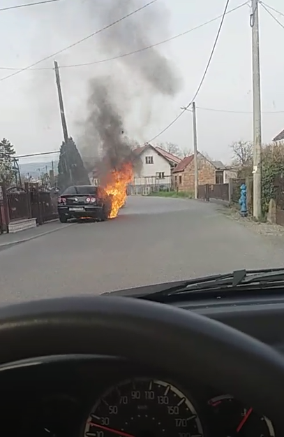 Volkswagen izgorio u Zagrebu: U požaru nije bilo ozlijeđenih