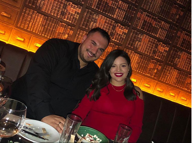 Preminuo srpski pjevač (28), iza sebe ostavio suprugu i sinčića