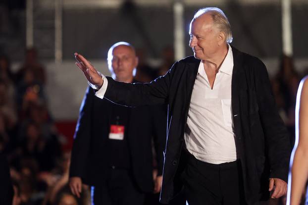 Sarajevo: Glumcu Stellanu Skarsgardu uručeno Srce Sarajeva na 31. Sarajevo Film Festivalu