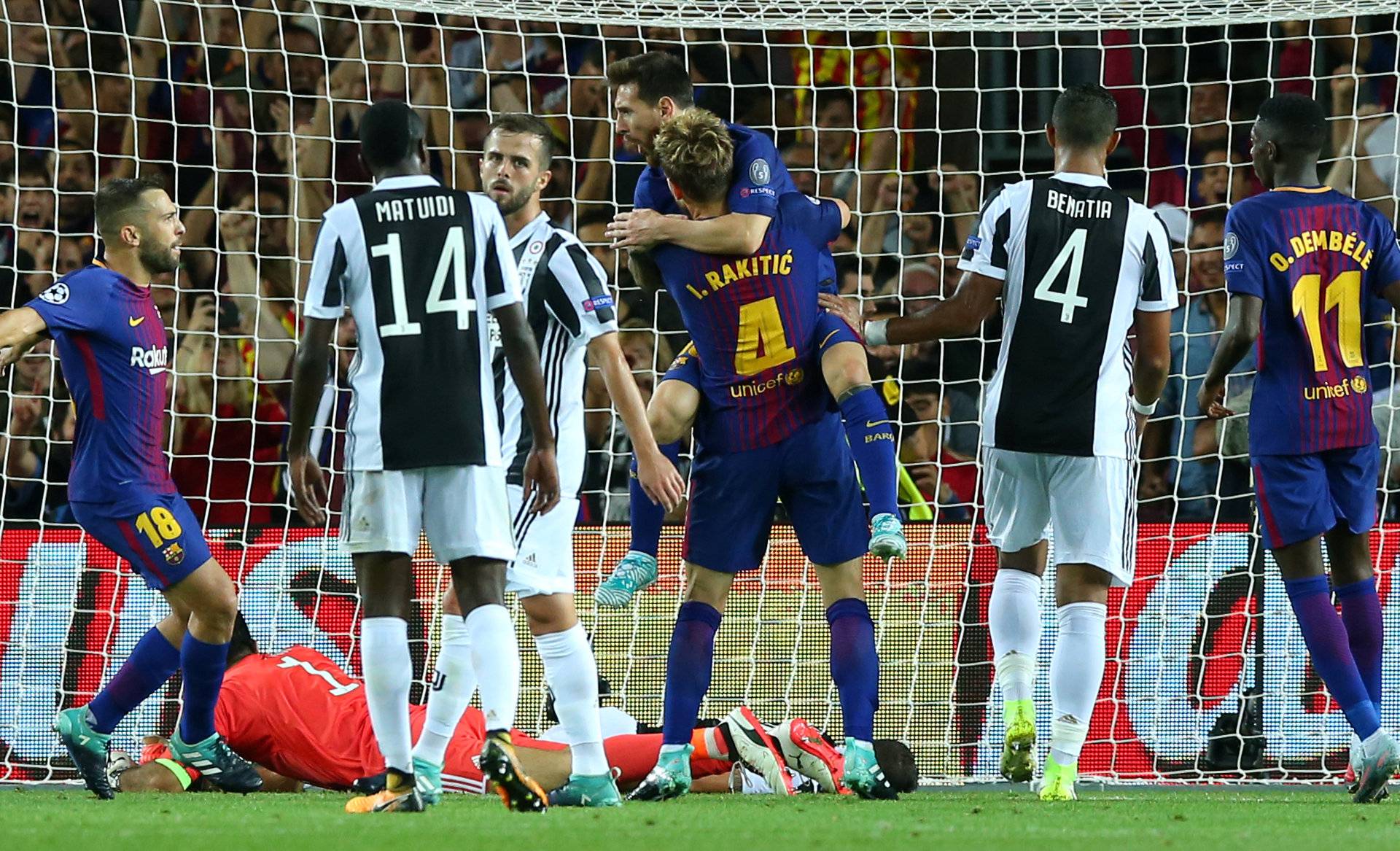 Champions League - FC Barcelona vs Juventus