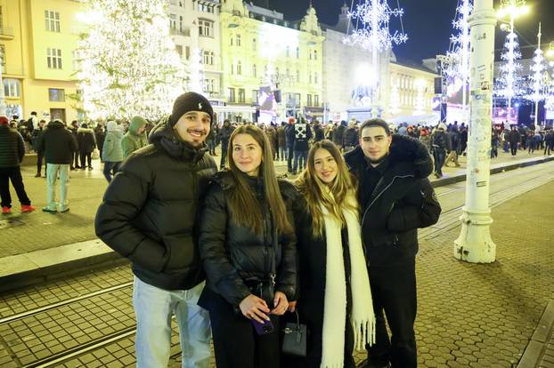 Doček Nove Godine na glavnom gradskom trgu
