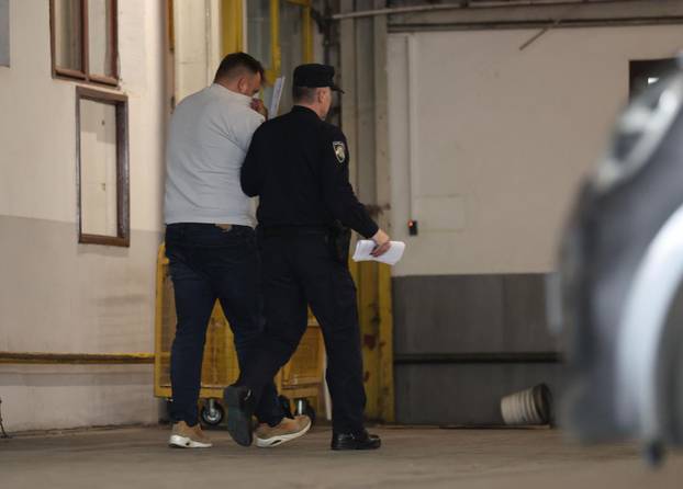 Zagreb: Privođenje osumnjičenih u aferi Taksi