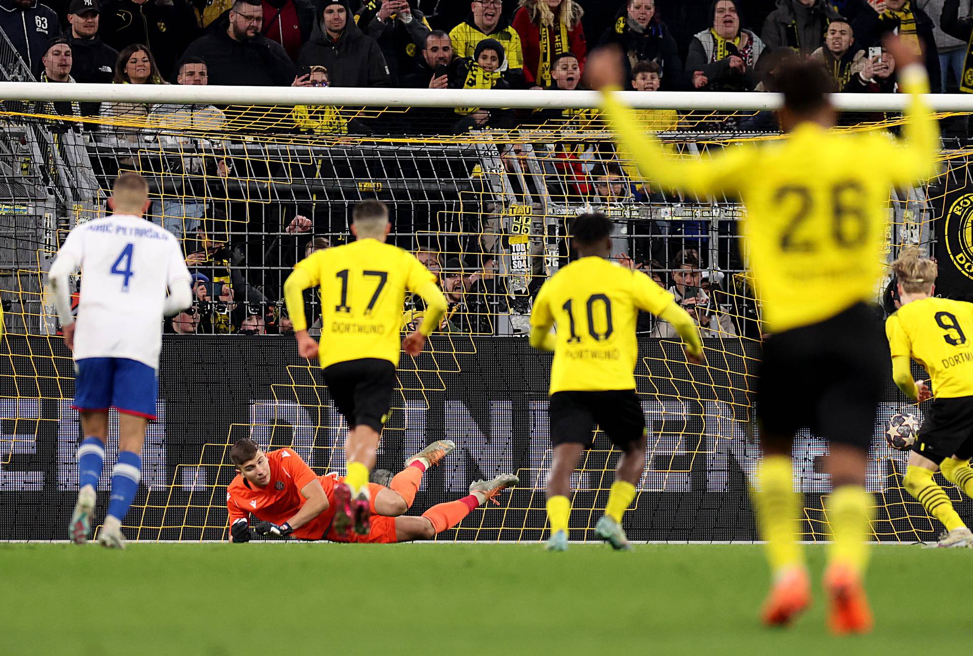 Dortmund: Četvrtfinale Lige prvaka mladih, Borussia Dortmund - HNK Hajduk