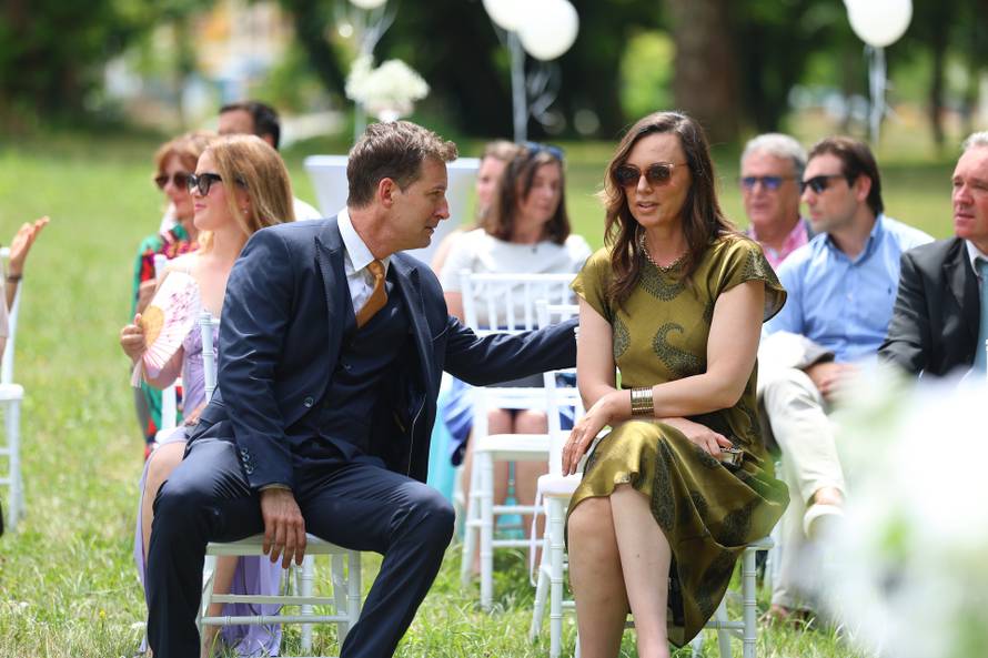 Olga ili Marta - tko će izreći sudbonosno 'da' već u prvoj epizodi novih 'Sjena prošlosti'?