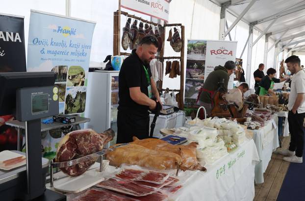 Skradin: Prvi dan 15. Sajma agroturizma Šibensko-kninske županije