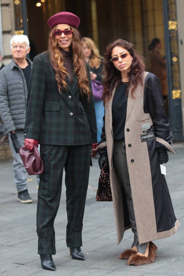 Zagreb: Olja Vori i Dženifer Džoni na zagrebačkoj špici