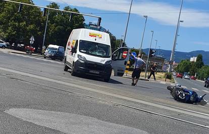 U sudaru kombija i motocikla  u Zagrebu dvoje ozlijeđenih