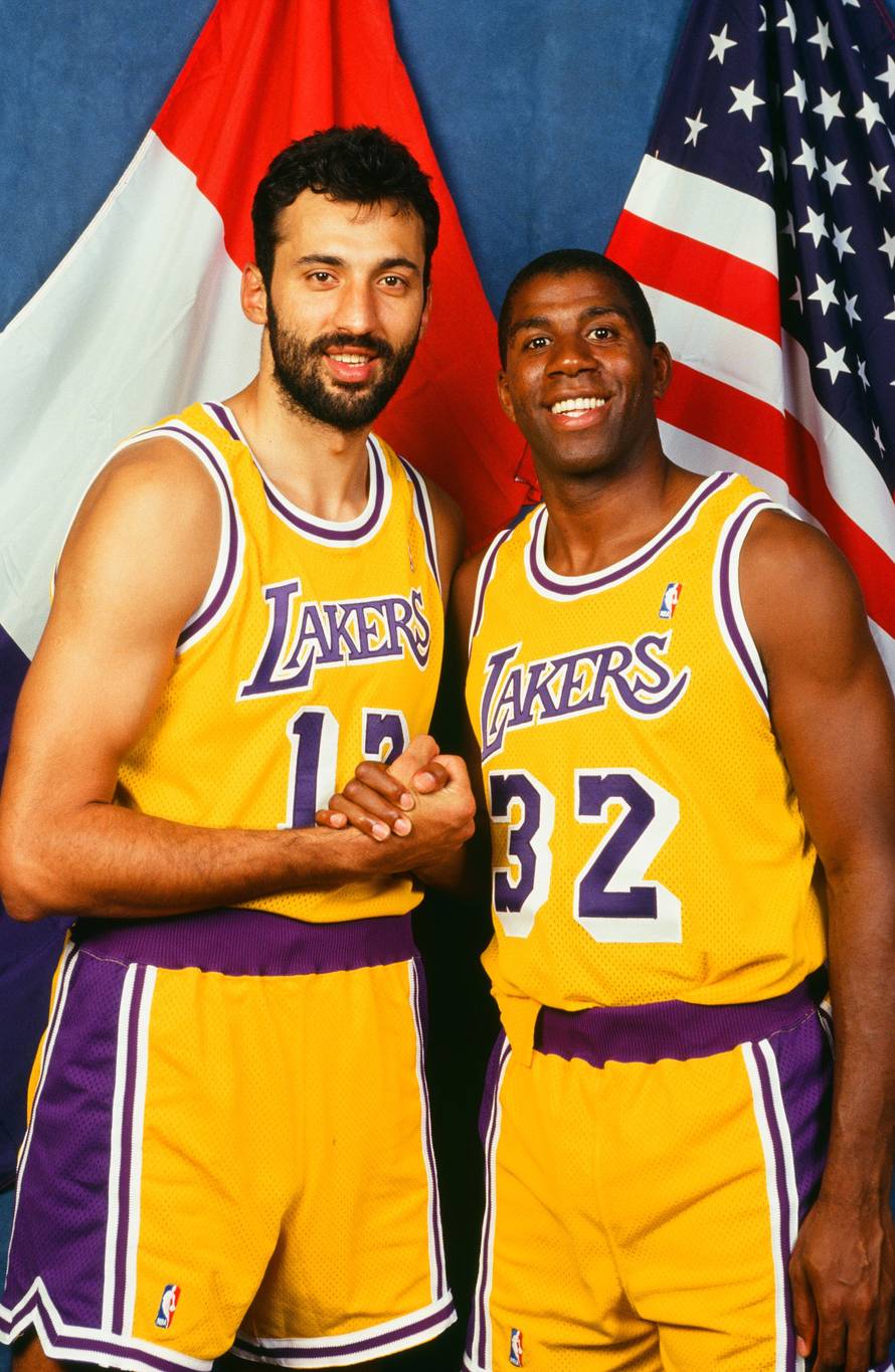 Vlade Divac došao na Hvar kod fotografa Lazića: Bivši košarkaš uživao je u poljima lavande...