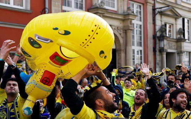 Europa League Final - Fans in Gdansk ahead of the Europa League final Villarreal v Manchester United