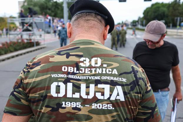 Zagreb: Generalna proba svečanog vojnog mimohoda