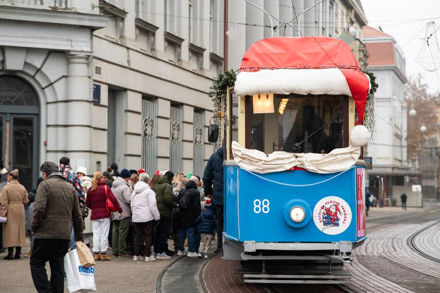 Zagreb: Subotnje prijepodne u centru grada 