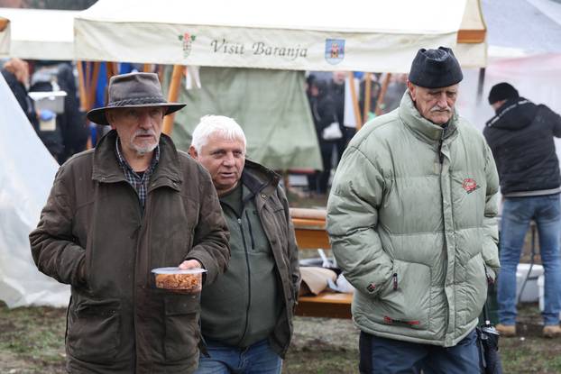 Beli Manastir: Zimski vašar i Čvarak fest Karanac