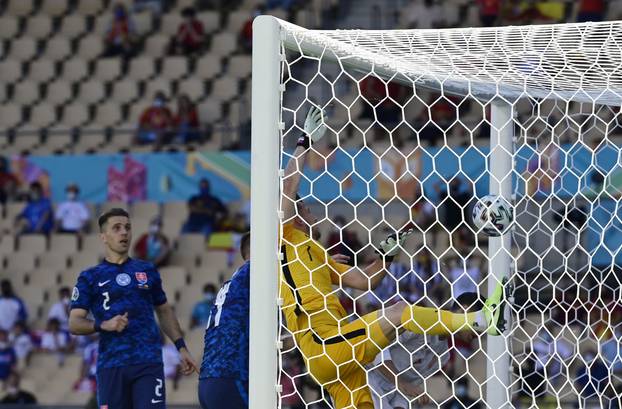 Euro 2020 - Group E - Slovakia v Spain