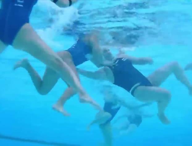 FOTO Što vaterpolistice rade pod vodom? 'Ako i pukne, igraš'