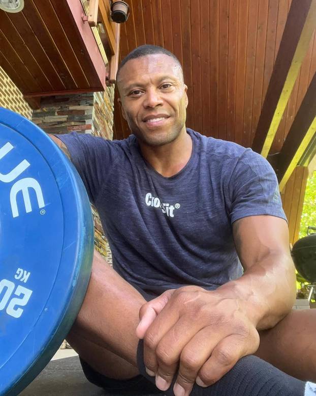 FOTO Trening, kile, mišići, žile: Ovi nogometaši objesili su svoje kopačke o klin i primili se utega