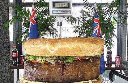 Najveći hamburger težak 95 kg spremali cijeli dan