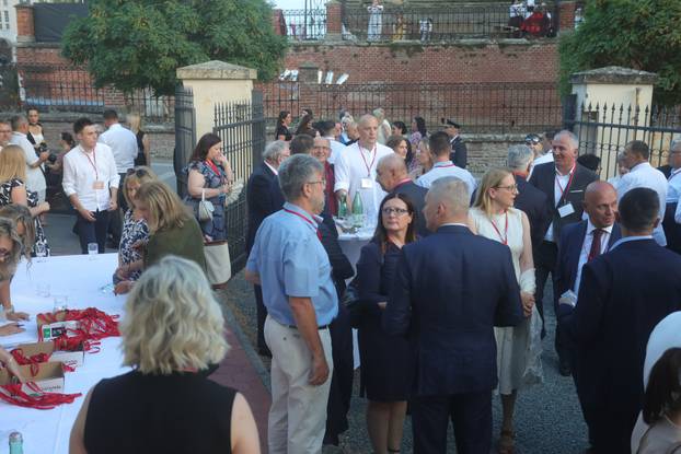 Svečano otvorenje 59. Đakovačkih vezova