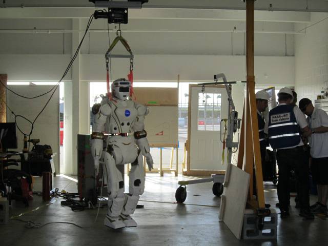 Ovaj robot mogao bi pripremiti sve za naš dolazak na Mars