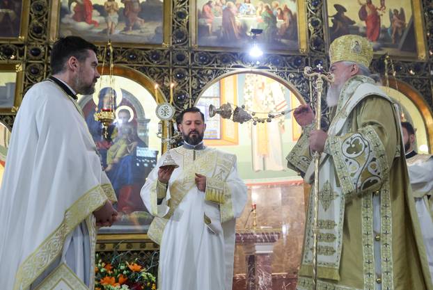 Zagreb: Pravoslavni vjernici na svetoj liturgiji u Sabornom hramu