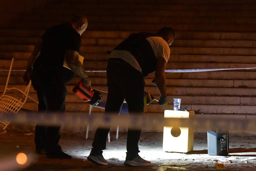 Užas u Šibeniku: Preminula je žena koju je pirotehnička naprava pogodila na svadbi