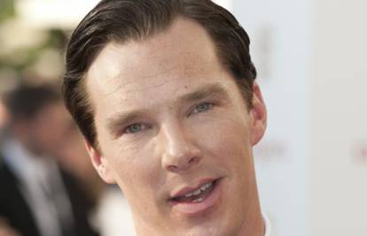 Benedict Cumberbatch najavio je zaruke oglasom u novinama