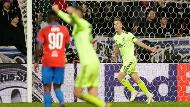 Europa League - Round of 32 First Leg - Viktoria Plzen v Dinamo Zagreb