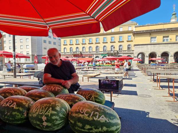 FOTO Jedini ima personalizirane lubenice: 'Kćer mi je dala ideju pa sad posao ide kao lud...'