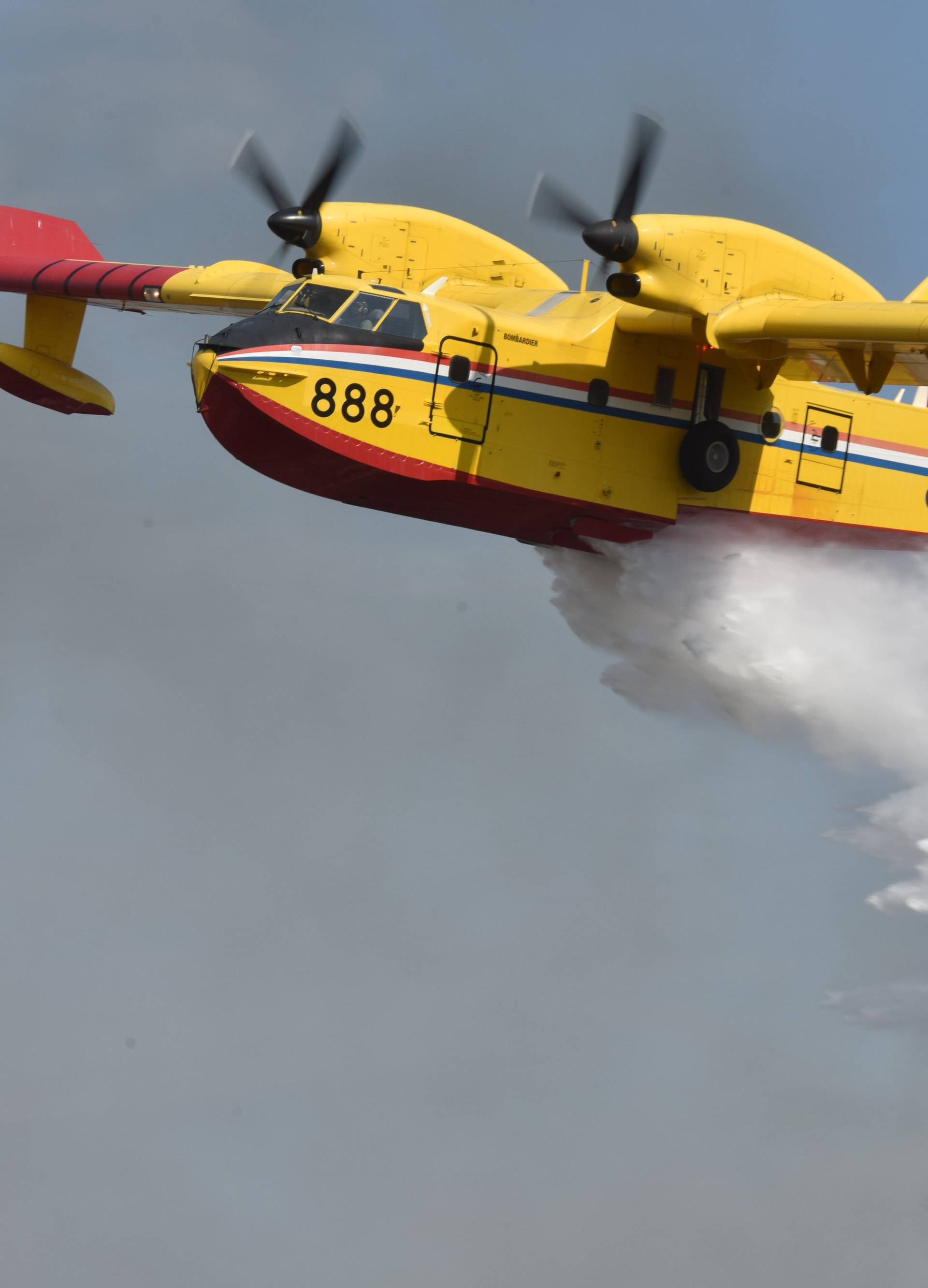 Gašenje požara u EU: U floti su i dva hrvatska zrakoplova