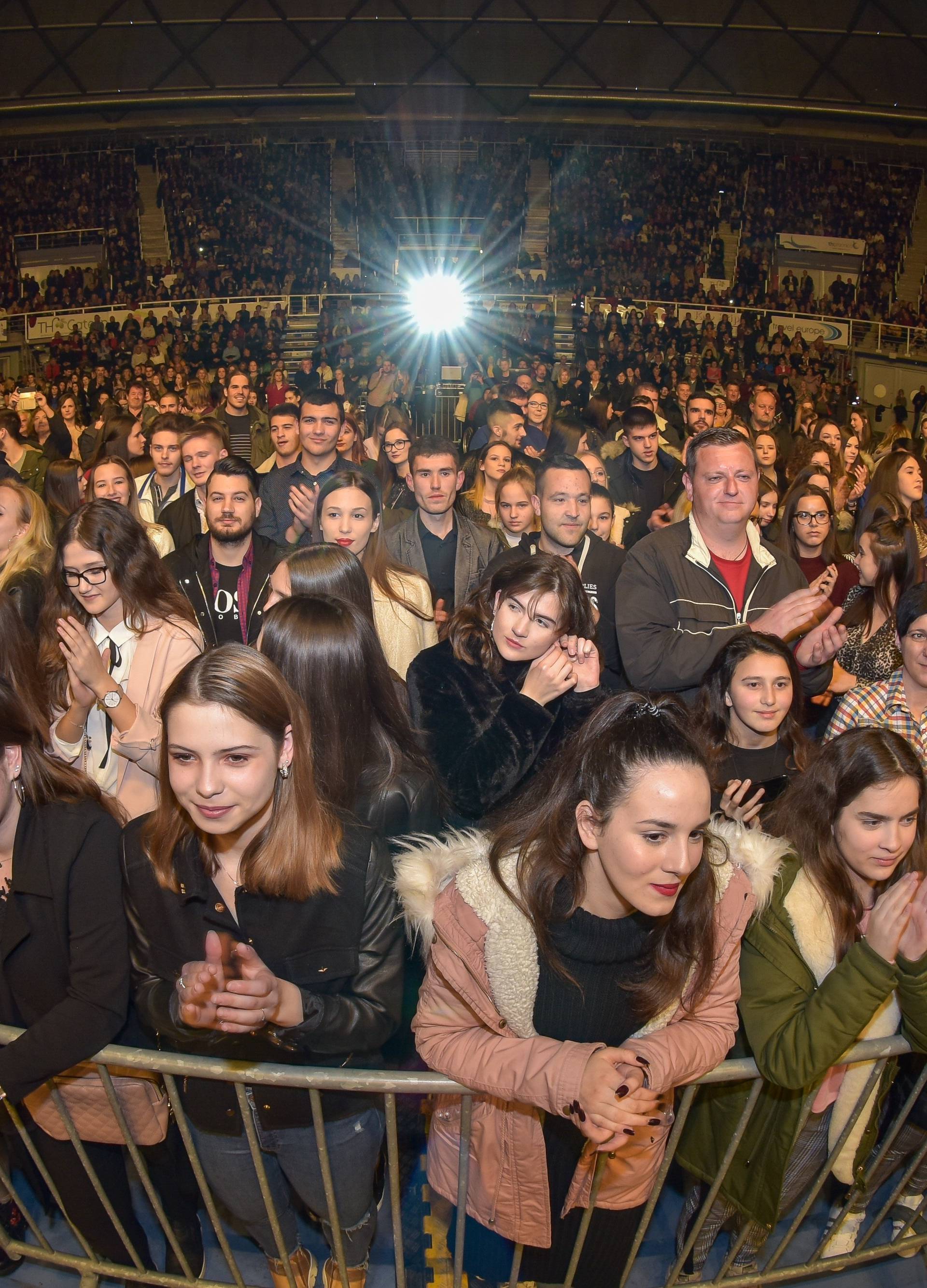 Zadar: Veliki koncert Mladena GrdoviÄa povodom 40 godina karijere