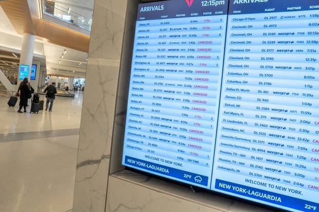 Major winter storm spreads across a large swath of the United States