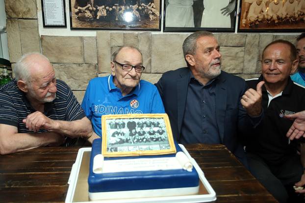 Zagreb: Okupljanje stare mom?adi Dinama koja je osvojila Kup Velesajamskih gradova