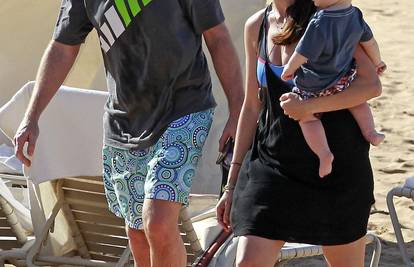 Neprepoznatljivi Tom Arnold smršavio je čak 40 kilograma