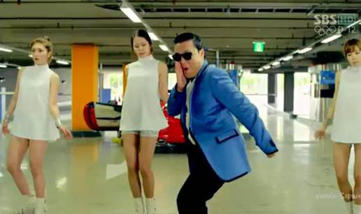 Psy glumio u sex komedijama prije nego je poharao YouTube