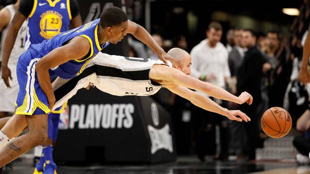 NBA: Playoffs-Golden State Warriors at San Antonio Spurs